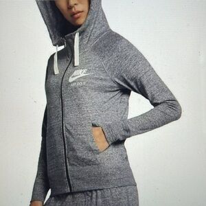 Nike Jacket Gray Women Just Do It Swoosh Full Zip Hoodie 883729 091 Size XS Used